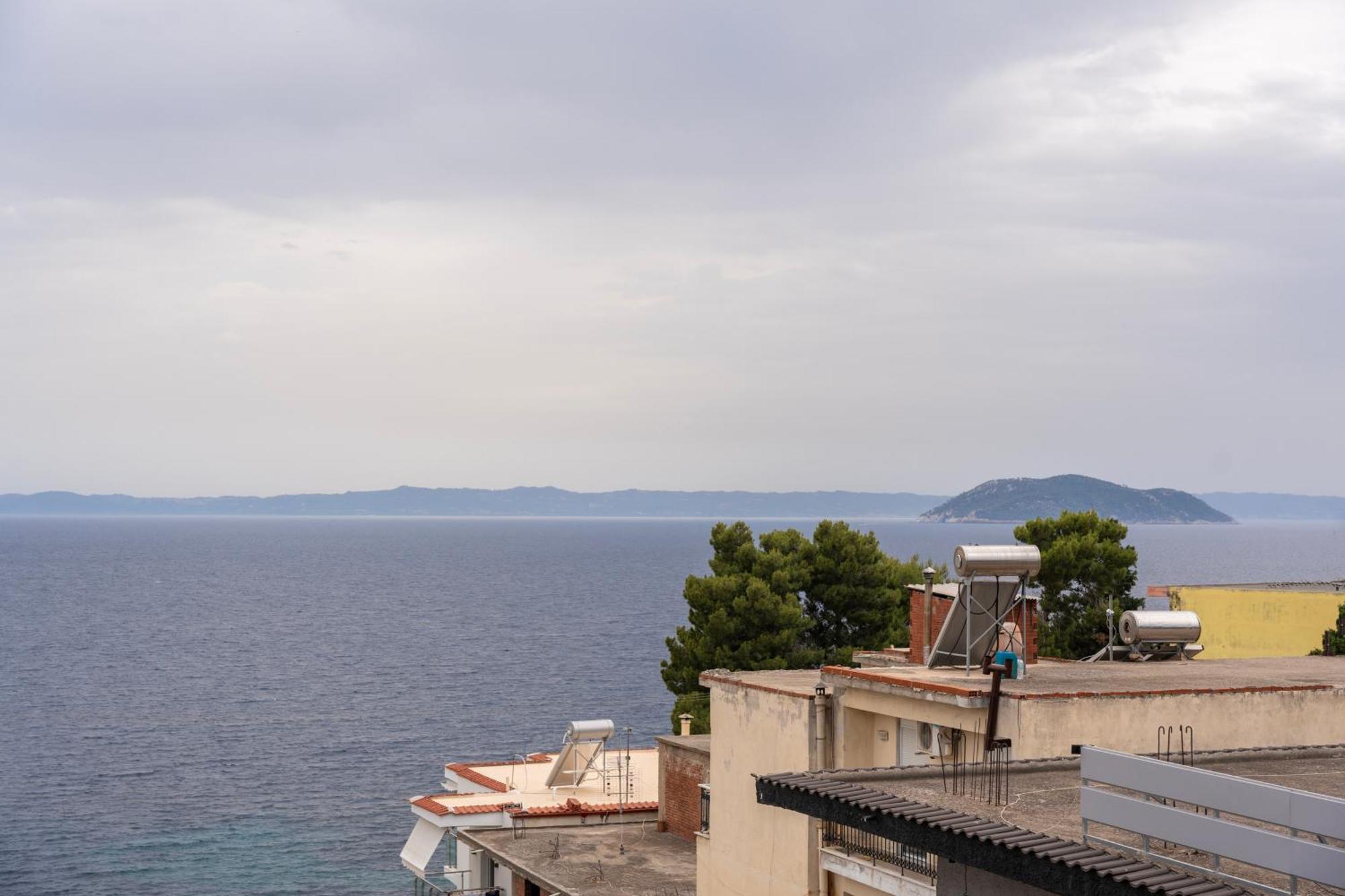 With Sea View In Appartement